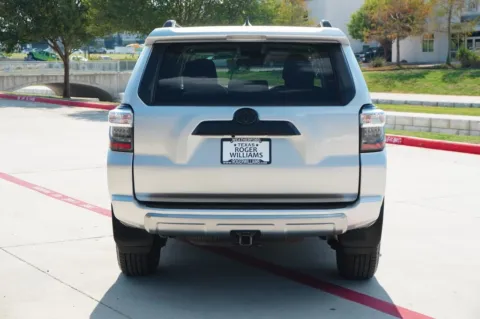 More photos of 2022 Toyota 4Runner TRD Off Road at Roger Williams Chrysler Dodge Jeep Ram, TX