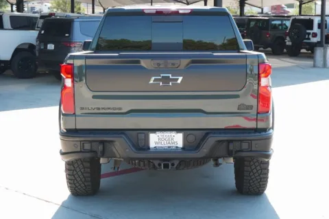 More photos of 2025 Chevrolet Silverado 1500 ZR2 at Roger Williams Chrysler Dodge Jeep Ram, TX