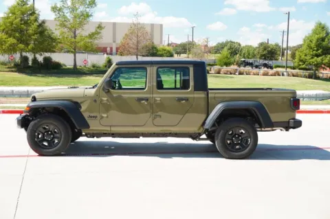 Photos of 2025 Jeep Gladiator Sport for sale in Weatherford, TX at Roger Williams Chrysler Dodge Jeep Ram