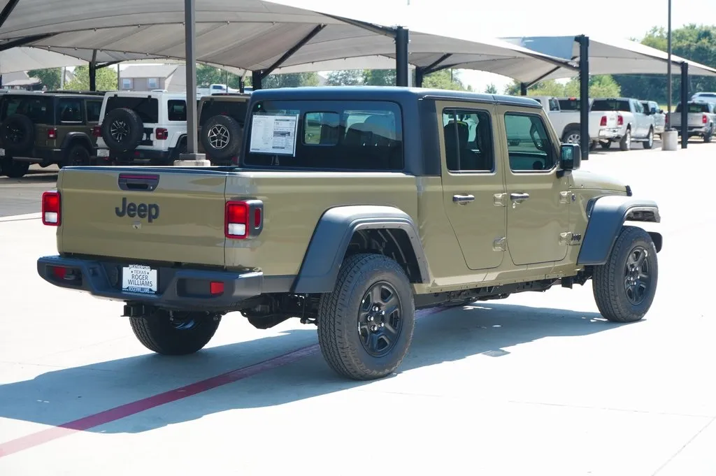 2025 Jeep Gladiator Sport photo 2