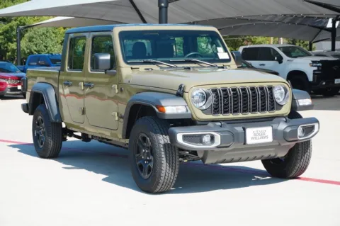More photos of 2025 Jeep Gladiator Sport at Roger Williams Chrysler Dodge Jeep Ram, TX