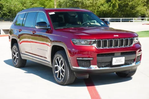 More photos of 2025 Jeep Grand Cherokee L Limited at Roger Williams Chrysler Dodge Jeep Ram, TX