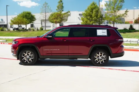 Photos of 2025 Jeep Grand Cherokee L Limited for sale in Weatherford, TX at Roger Williams Chrysler Dodge Jeep Ram