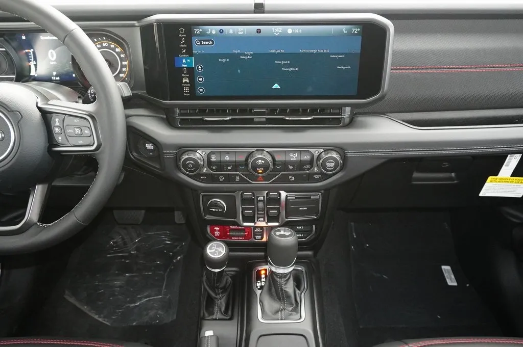 2025 Jeep Wrangler Rubicon X photo 2