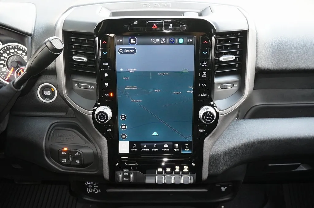 2026 Ram 2500 Tradesman photo 3