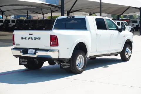 More photos of 2026 Ram 3500 Limited at Roger Williams Chrysler Dodge Jeep Ram, TX