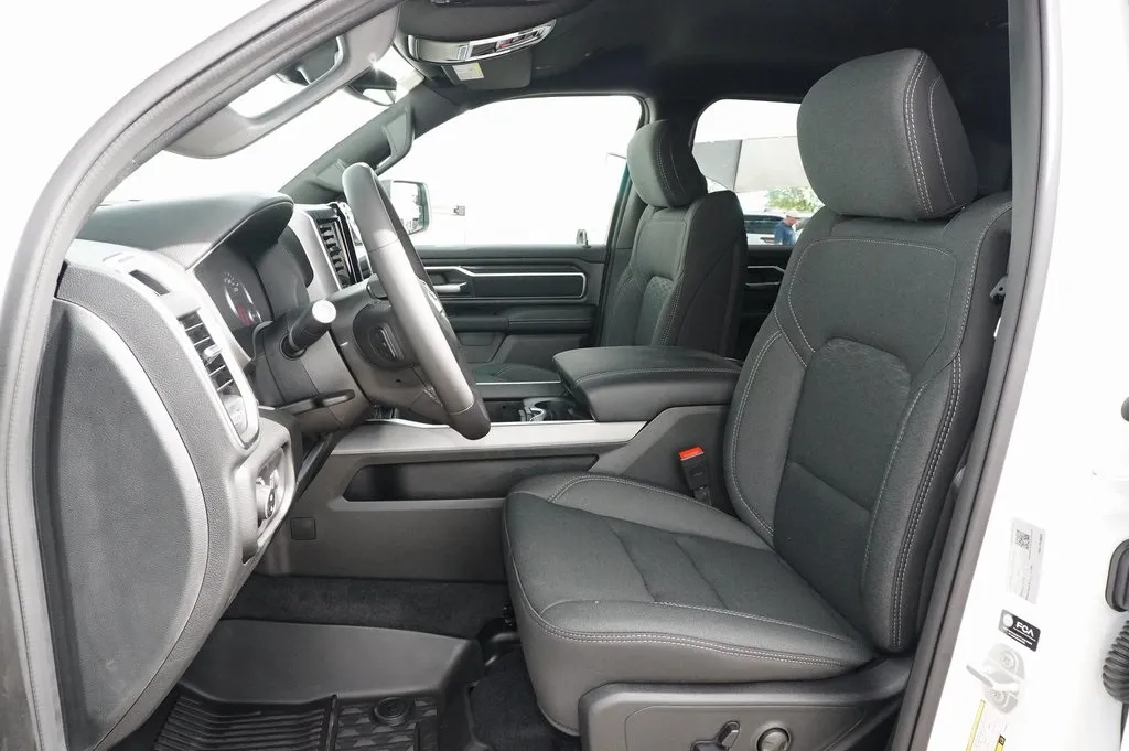 2026 Ram 1500 Lone Star photo 3