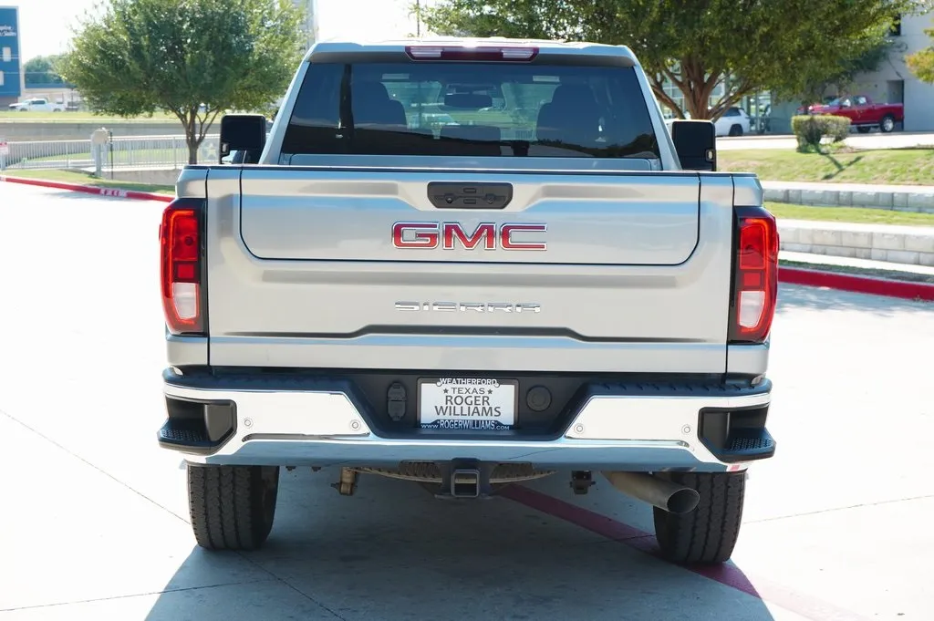 2024 Gmc Sierra Pro photo 2