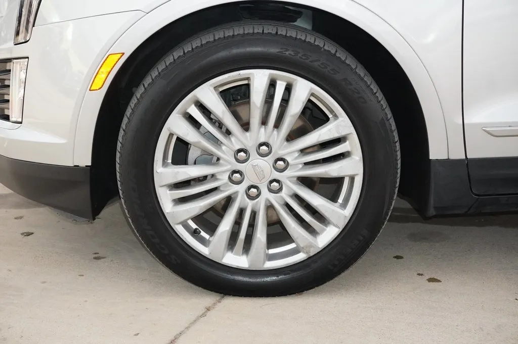2018 Cadillac XT5 Premium Luxury photo 4