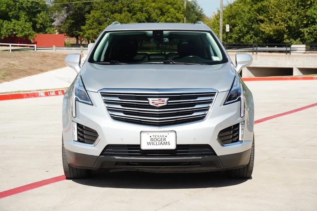 2018 Cadillac XT5 Premium Luxury photo 3