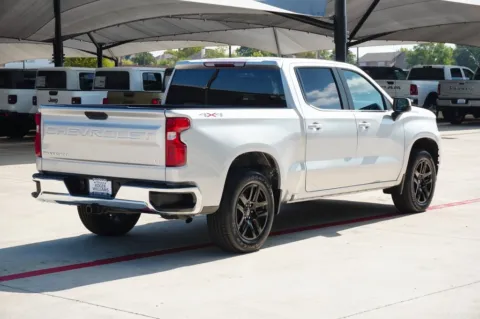 More photos of 2019 Chevrolet Silverado 1500 LT at Roger Williams Chrysler Dodge Jeep Ram, TX