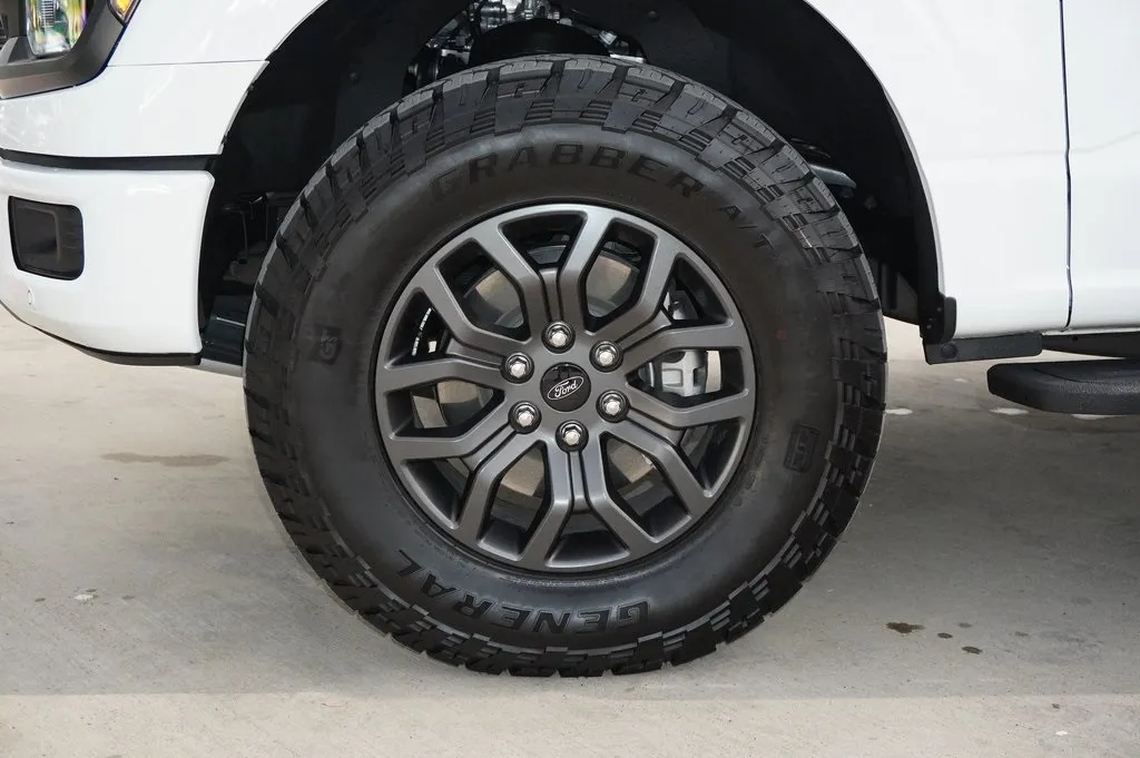 2025 Ford F-150 Tremor photo 4