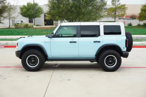 Photos of 2023 Ford Bronco Heritage Limited Edition for sale in Weatherford, TX at Roger Williams Chrysler Dodge Jeep Ram
