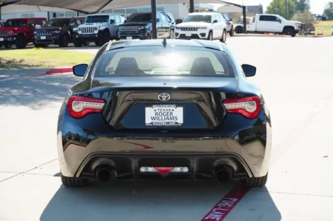 More photos of 2020 Toyota 86 at Roger Williams Chrysler Dodge Jeep Ram, TX