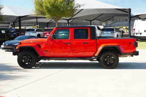 Photos of 2023 Jeep Gladiator Texas Trail for sale in Weatherford, TX at Roger Williams Chrysler Dodge Jeep Ram