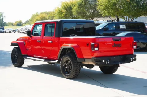 More photos of 2023 Jeep Gladiator Texas Trail at Roger Williams Chrysler Dodge Jeep Ram, TX