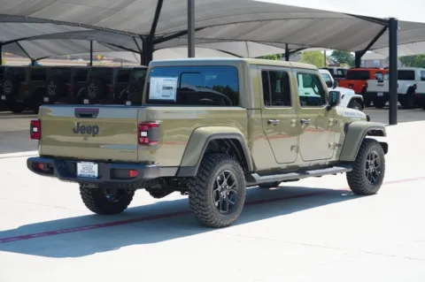 More photos of 2025 Jeep Gladiator Texas Trail at Roger Williams Chrysler Dodge Jeep Ram, TX