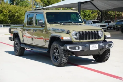 More photos of 2025 Jeep Gladiator Texas Trail at Roger Williams Chrysler Dodge Jeep Ram, TX