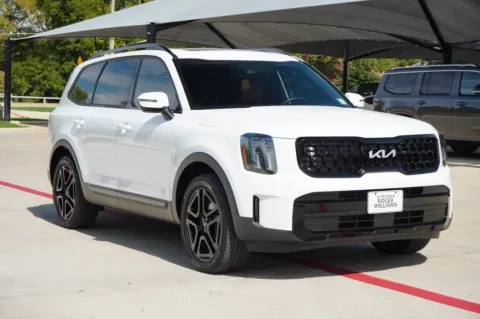 More photos of 2024 Kia Telluride EX X-Line at Roger Williams Chrysler Dodge Jeep Ram, TX