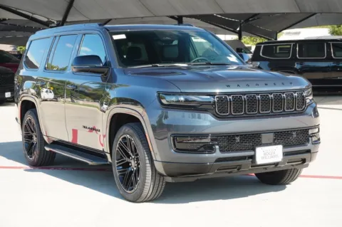 More photos of 2025 Jeep Wagoneer Series II Carbide at Roger Williams Chrysler Dodge Jeep Ram, TX