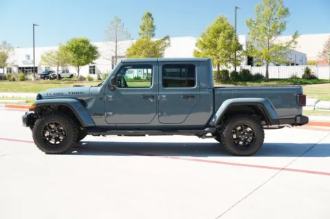 Photos of 2025 Jeep Gladiator Texas Trail for sale in Weatherford, TX at Roger Williams Chrysler Dodge Jeep Ram