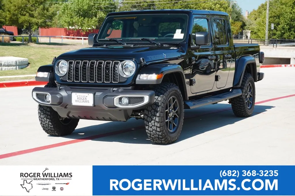 Black 2025 Jeep Gladiator Texas Trail for sale in Weatherford, TX