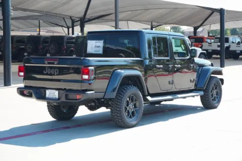 More photos of 2025 Jeep Gladiator Texas Trail at Roger Williams Chrysler Dodge Jeep Ram, TX