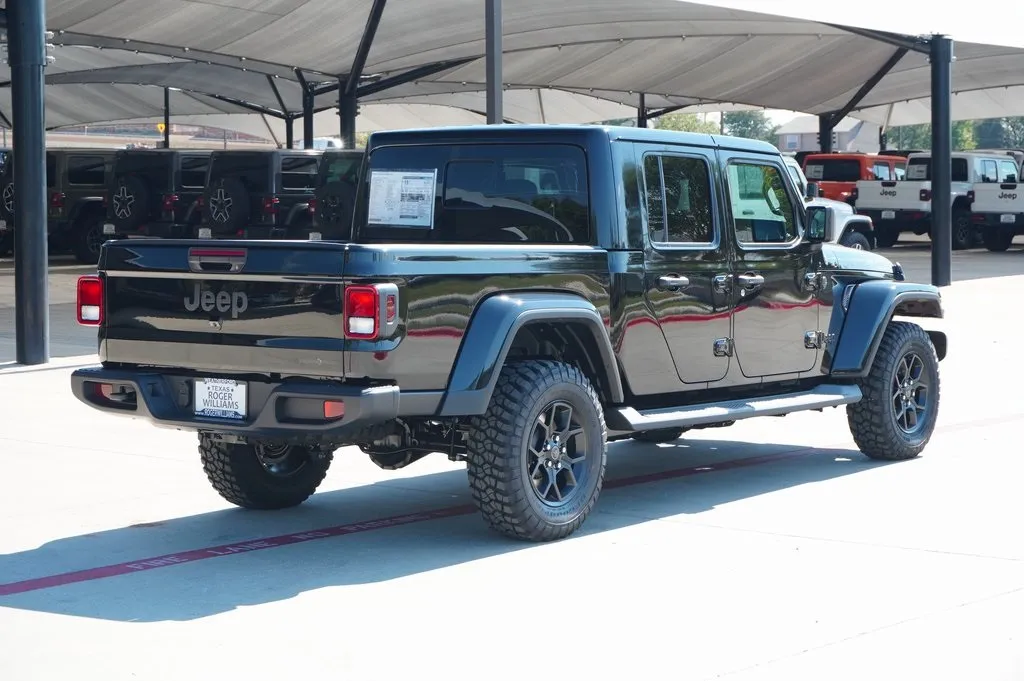2025 Jeep Gladiator Texas Trail photo 2