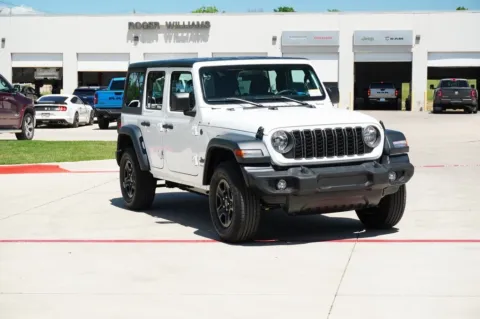 More photos of 2025 Jeep Wrangler Sport at Roger Williams Chrysler Dodge Jeep Ram, TX