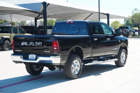 More photos of 2026 Ram 2500 Big Horn at Roger Williams Chrysler Dodge Jeep Ram, TX