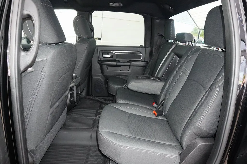 2026 RAM 2500 Big Horn/Lone Star - Photo 11