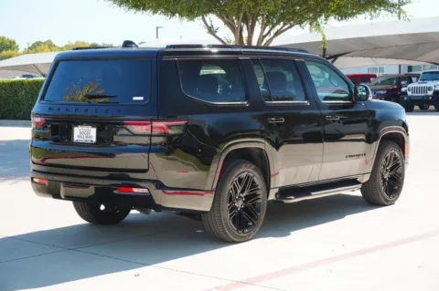 More photos of 2025 Jeep Wagoneer Series II Carbide at Roger Williams Chrysler Dodge Jeep Ram, TX