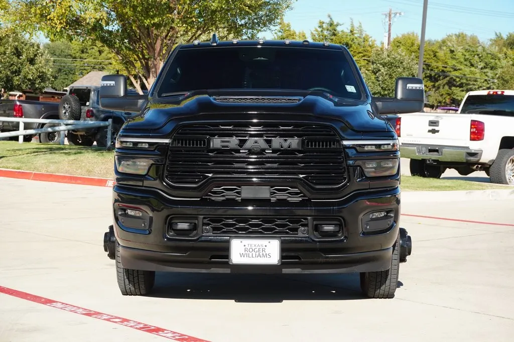 2025 Ram 3500 Laramie photo 3