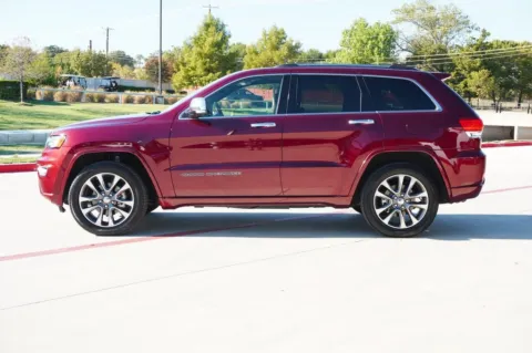 Photos of 2018 Jeep Grand Cherokee Overland for sale in Weatherford, TX at Roger Williams Chrysler Dodge Jeep Ram