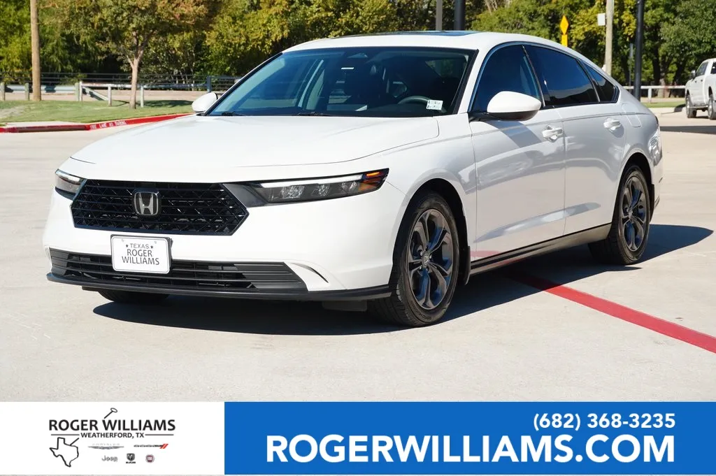 White 2023 Honda Accord Sedan EX for sale in Weatherford, TX
