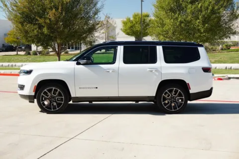 Photos of 2025 Jeep Wagoneer Series III Super for sale in Weatherford, TX at Roger Williams Chrysler Dodge Jeep Ram