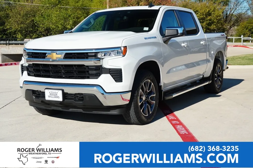 White 2022 Chevrolet Silverado 1500 LT for sale in Weatherford, TX
