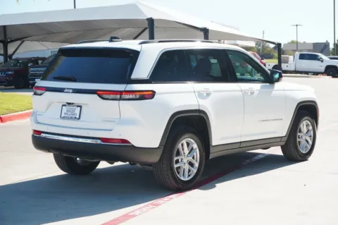 More photos of 2024 Jeep Grand Cherokee Laredo X at Roger Williams Chrysler Dodge Jeep Ram, TX