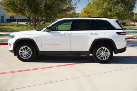 Photos of 2024 Jeep Grand Cherokee Laredo X for sale in Weatherford, TX at Roger Williams Chrysler Dodge Jeep Ram