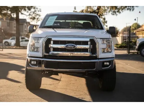 More photos of 2017 Ford F-150 XL at SoCal Auto Auction, CA