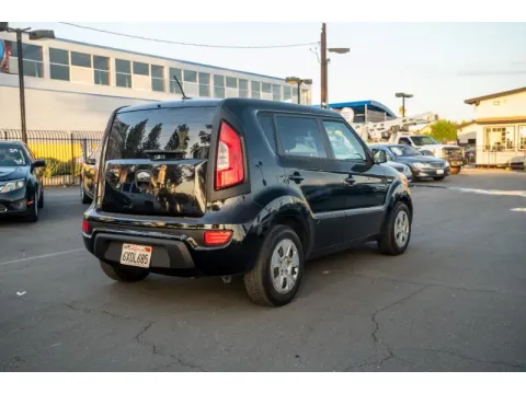 More photos of 2013 Kia Soul at SoCal Auto Auction, CA