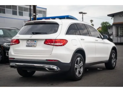 More photos of 2018 Mercedes-Benz GLC 300 at SoCal Auto Auction, CA