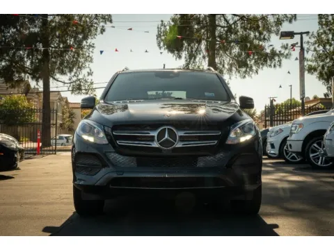 More photos of 2016 Mercedes-Benz GLE 350 at SoCal Auto Auction, CA