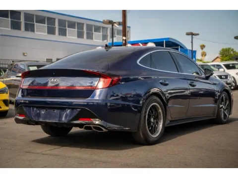 More photos of 2022 Hyundai SONATA SEL Plus at SoCal Auto Auction, CA