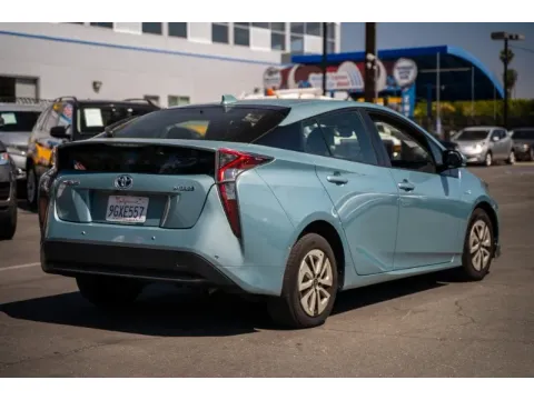 More photos of 2018 Toyota Prius Two Eco at SoCal Auto Auction, CA