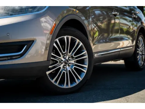 Photos of 2016 Lincoln MKX Reserve for sale in Ontario, CA at SoCal Auto Auction