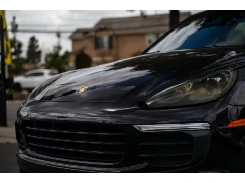 Another view of 2018 Porsche Cayenne Platinum Edition for sale in Ontario, CA at SoCal Auto Auction