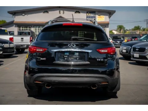 More photos of 2010 INFINITI FX35 at SoCal Auto Auction, CA