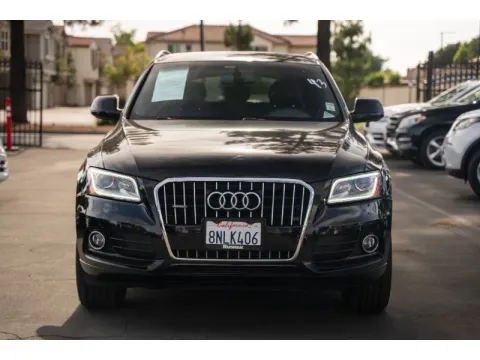 More photos of 2016 Audi Q5 2.0T quattro Premium Plus at SoCal Auto Auction, CA