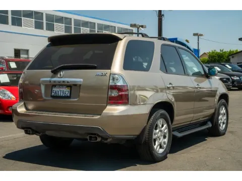 More photos of 2005 Acura MDX Touring w/Navi w/RES at SoCal Auto Auction, CA